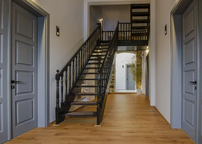 Impero Nafplio Hotel & Suites
