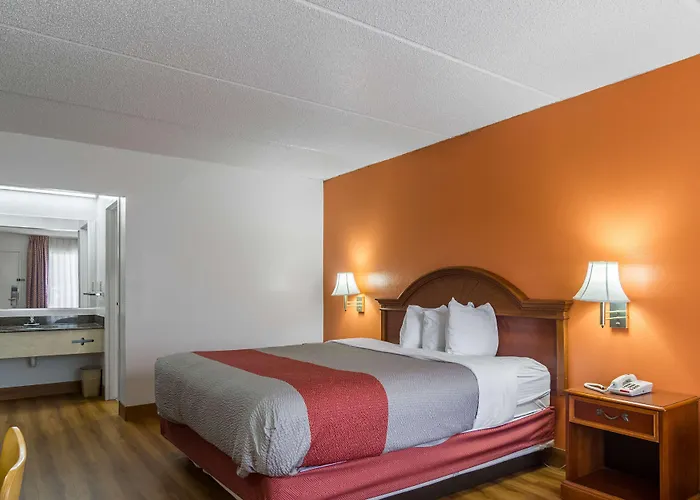 Motel 6 Waycross