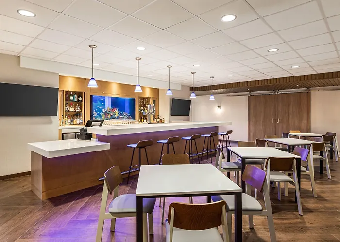 Fairfield By Marriott Inn & Suites Bonita Springs