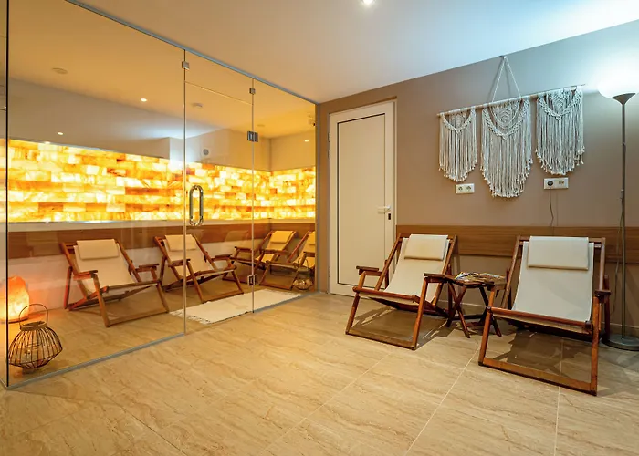 Aphrodite Beach Hotel