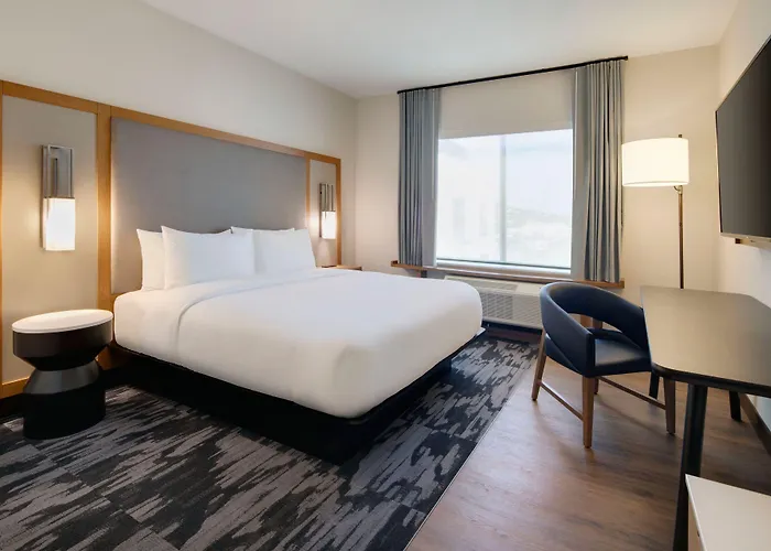 Fairfield By Marriott Inn & Suites Franklin Cool Springs