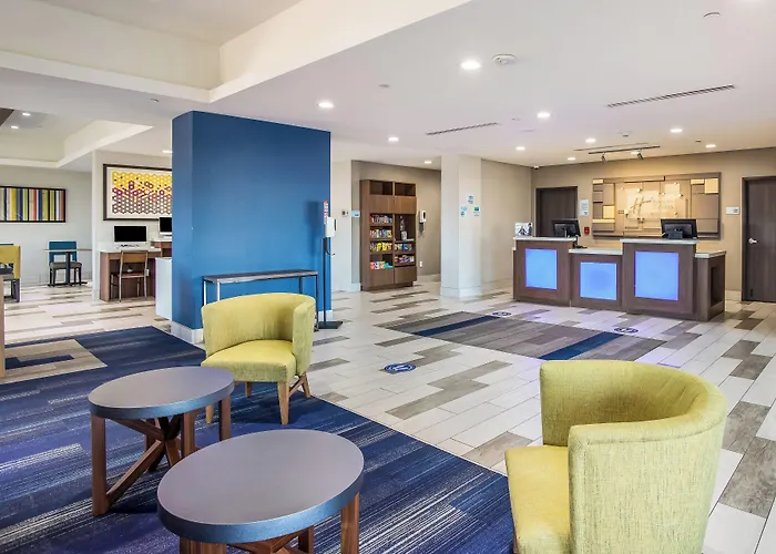 Holiday Inn Express & Suites Tulsa East - Catoosa By Ihg
