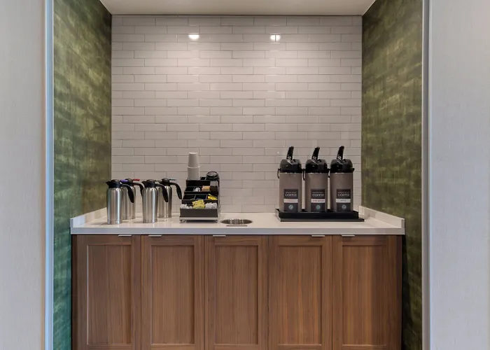 Fairfield Inn & Suites By Marriott Charlotte Belmont