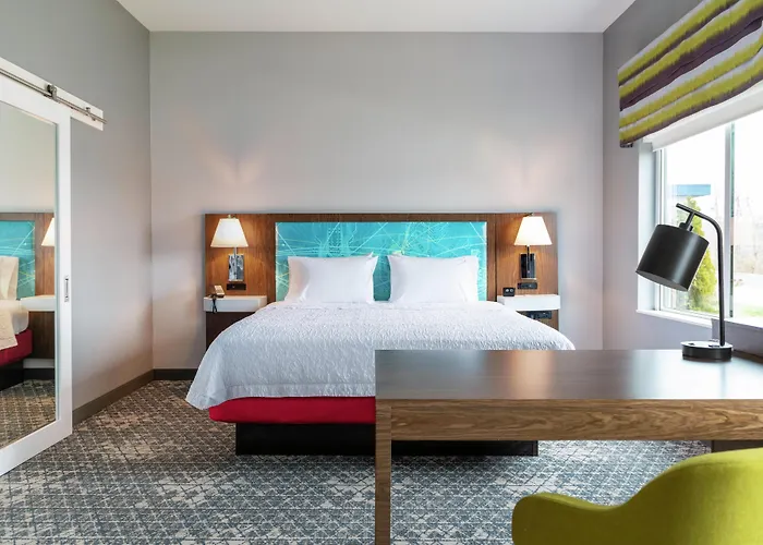 Hampton Inn & Suites Pittsburgh New Stanton Pa