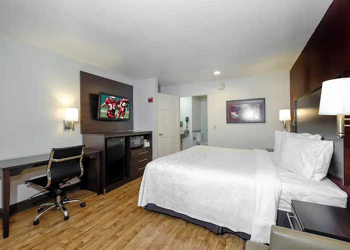 Red Roof Inn Plus+ Hammond