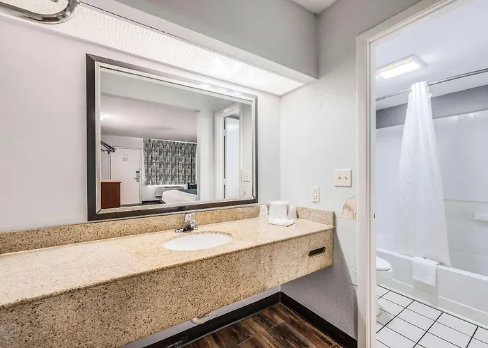 Motel 6-Tupelo, Ms - Downtown