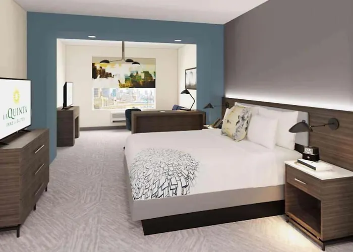 La Quinta Inn & Suites By Wyndham Locust Grove