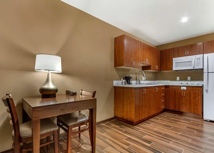 Comfort Suites Grand Island South