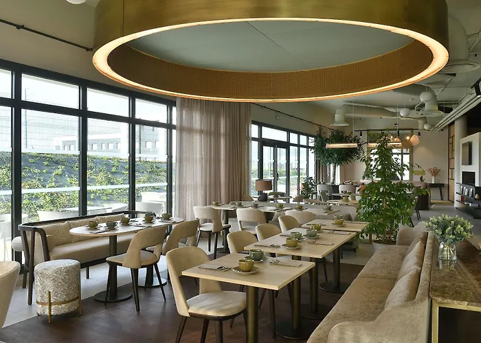 Golden Tulip Reims