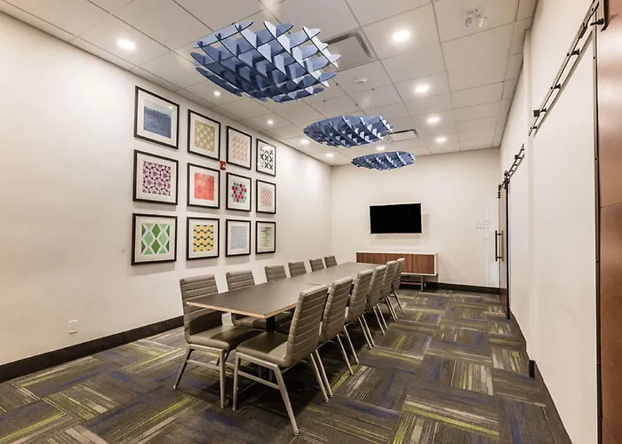 Holiday Inn Express & Suites Edmonton N - St Albert By Ihg