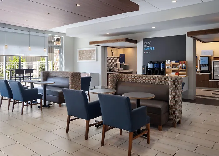 Holiday Inn Express & Suites - Madison West - Middleton By Ihg