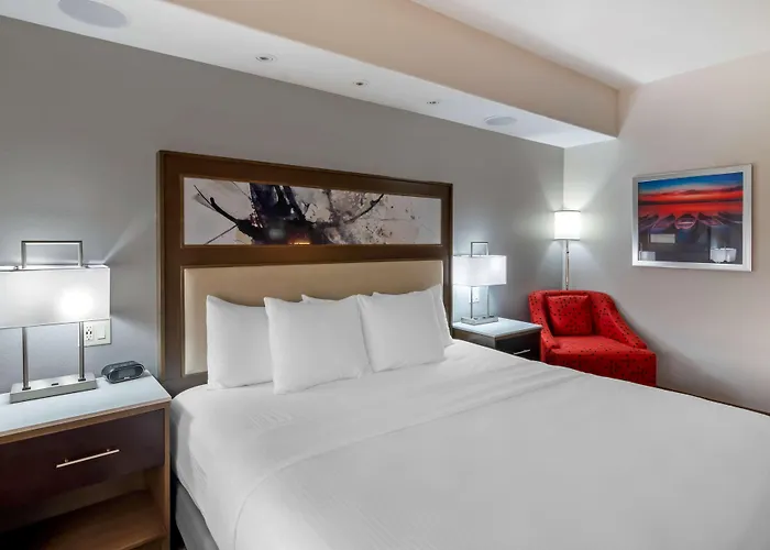 Best Western Premier Liberty Inn & Suites