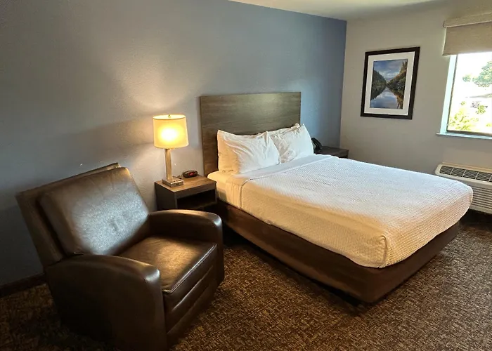 Executive Residency By Best Western Medford