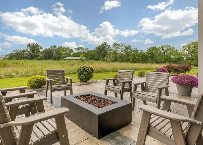Best Western Plus Parkside Inn & Suites