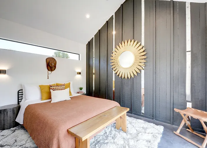 Lucky Arrow Retreat