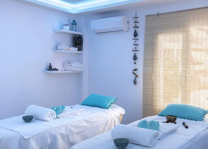 Naiades Marina Hotel (Adults Only)