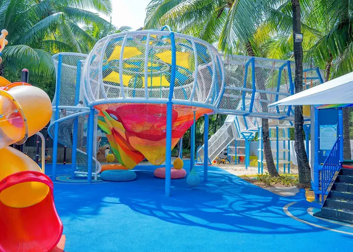 Ramada Plaza By Wyndham Sanya Bay