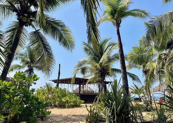 Hotel Descalzo - Adults Only - Beachfront