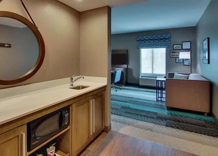Hampton Inn & Suites By Hilton Southport