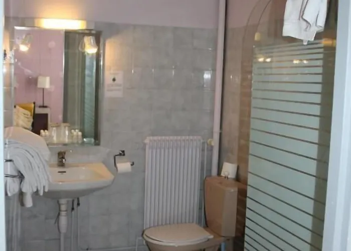 Hotel Republique