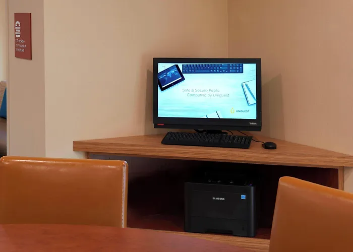 Towneplace Suites By Marriott Grand Rapids Airport