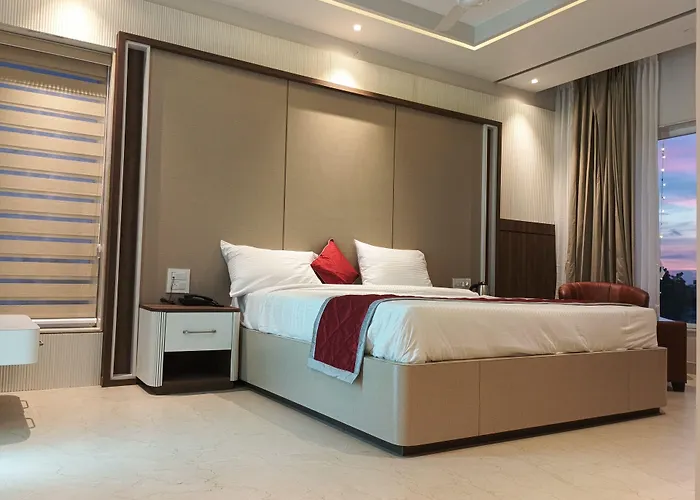 Hotel Ramkrishna Palace