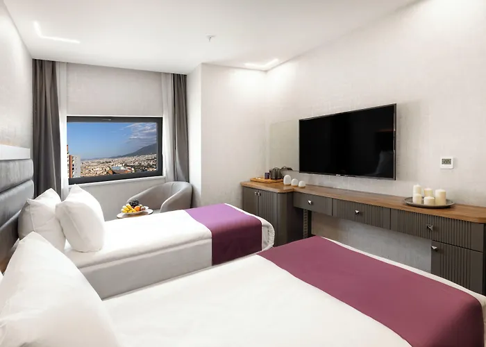 Lilium Hotel & Suites