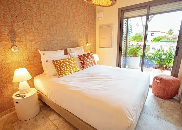 Hotel La Menado