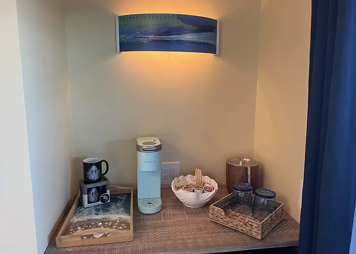 Harborwalk Inn
