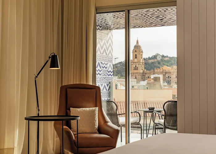 H10 Croma Malaga