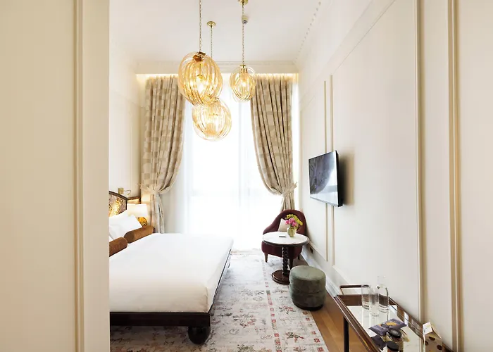 Hotel Fleur De Ville
