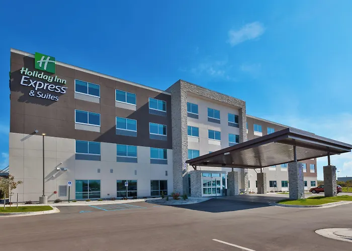 Holiday Inn Express & Suites - Cedar Springs - Grand Rapids N By Ihg
