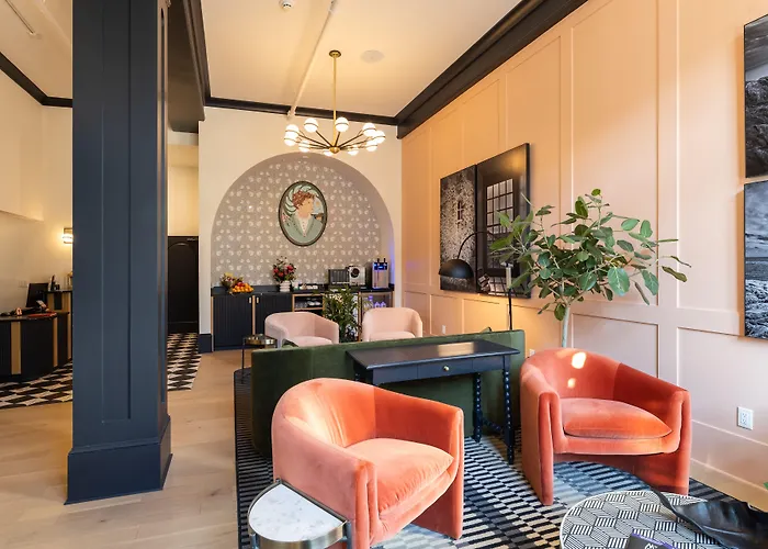 Hotel Thaxter