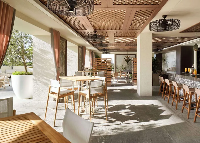 Thesis Hotel Miami Coral Gables, Curio Collection By Hilton