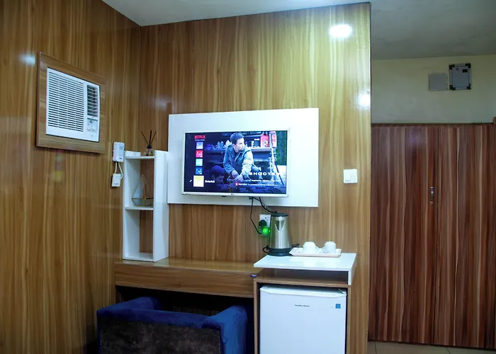 Ontario Suites