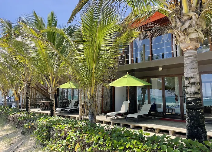 Mi Playa Galapagos Beachfront Apartments