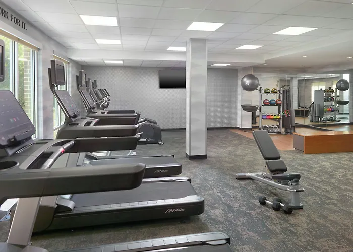 Fairfield By Marriott Inn & Suites Alpharetta Avalon Area