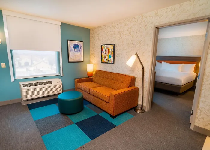 Home2 Suites Bakersfield