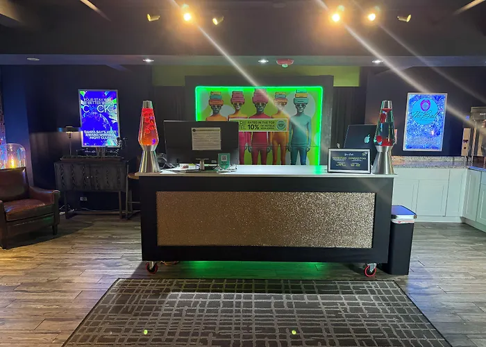 Mari Jean Hotel - All Adults Welcome
