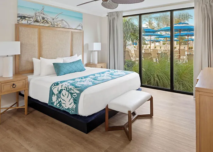 Opal Grand Oceanfront Resort & Spa