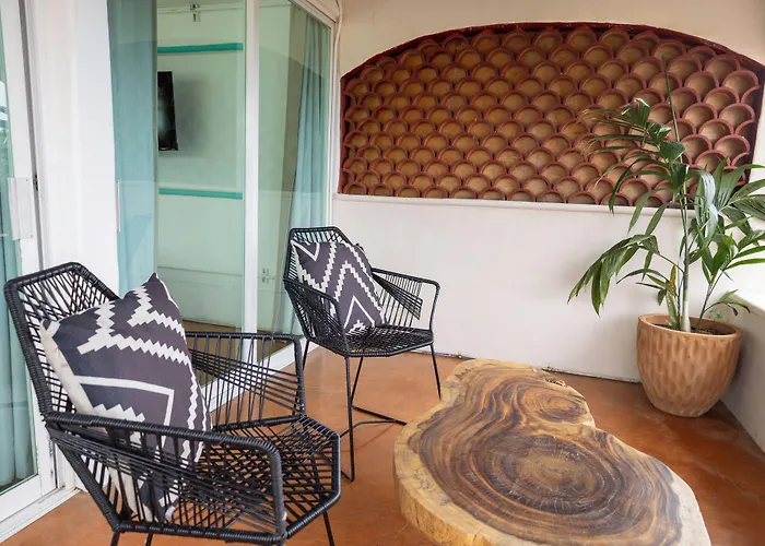 Sayulita Central Hotel