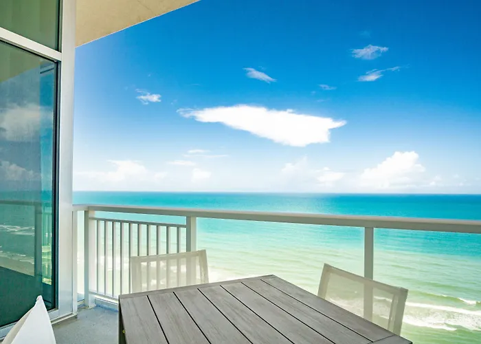 Daytona Grande Oceanfront Resort