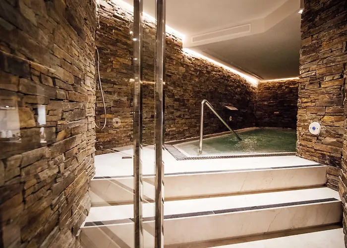 El Lodge, Ski & Spa