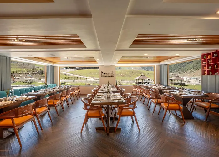 Country Inn & Suites By Radisson Sonamarg