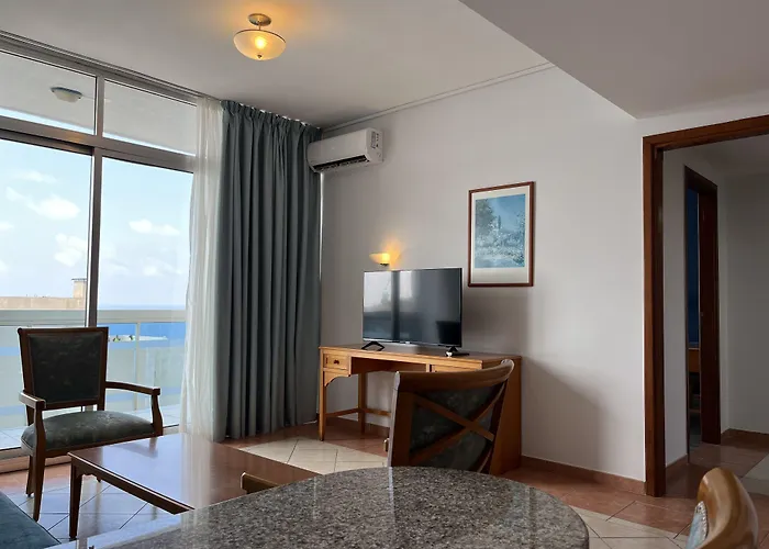 El Sheikh Suites Hotel
