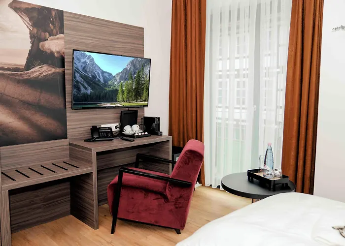 Central Hotel&Lounge Adult Only
