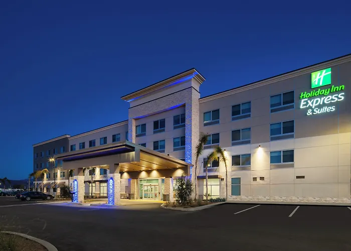 Holiday Inn Express & Suites - Murrieta By Ihg