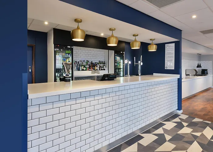 Travelodge Woking Central