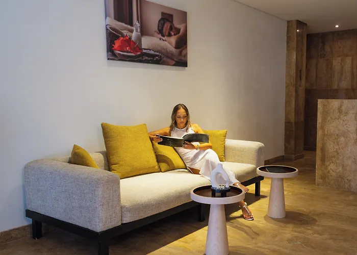Creek Hotel And Residences El Gouna
