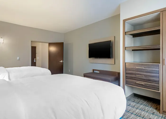 Mainstay Suites Bricktown - Near Medical Center
